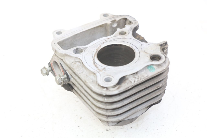 photo de ZYLINDER PEUGEOT VIVACITY NEW 4T 50 (2008 - 2017) - Geprüftes Gebrauchtteil