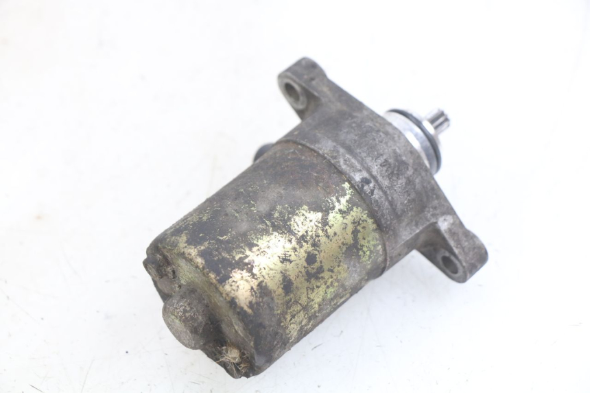 photo de STARTER KYMCO AGILITY NAKED RENOUVO 2T 50 (2011 - 2018) - Zoom auf Gebrauchszustand