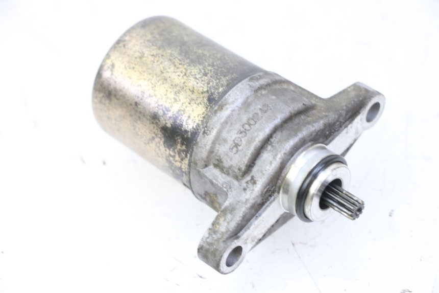 photo de STARTER KYMCO AGILITY NAKED RENOUVO 2T 50 (2011 - 2018) - Detailansicht des Bauteils