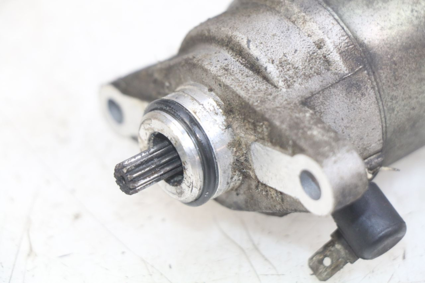 photo de STARTER KYMCO AGILITY RS 4T 50 (2009 - 2013) - Alternative Perspektive