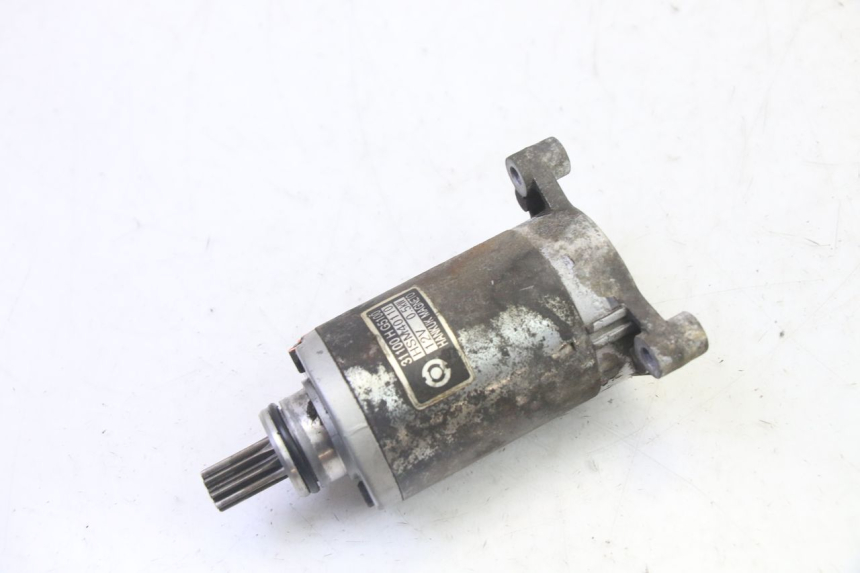 photo de Starter HYOSUNG GV AQUILA 125 (2000 - 2009) - Zoom auf Gebrauchszustand