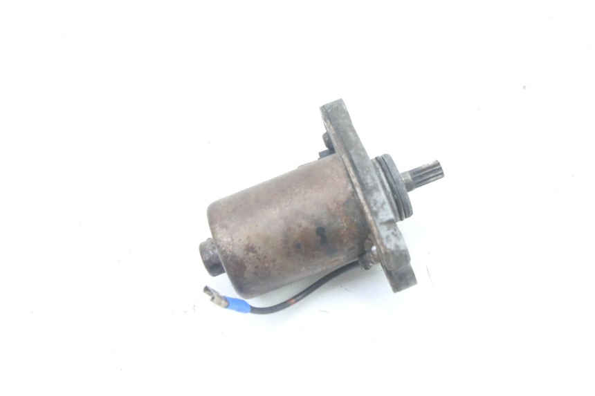 photo de STARTER MBK BOOSTER SPIRIT NAKED 50 (2004 - 2017) - Alternative Perspektive