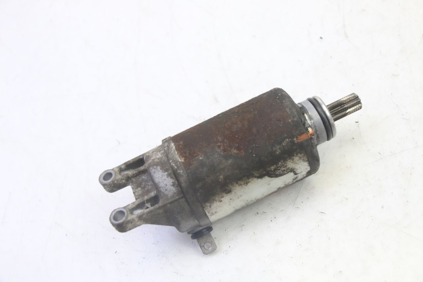 photo de STARTER SUZUKI BURGMAN 125 (2007 - 2014) - Details der Befestigungspunkte