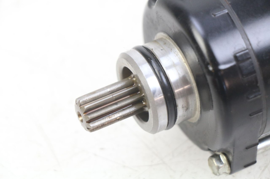 photo de STARTER HONDA CB R 1000 (2018 - 2023) - Technische Nahaufnahme