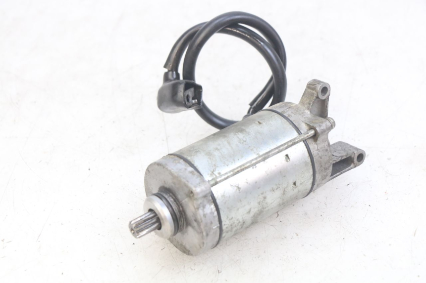 photo de STARTER HONDA CBR F SC25 1000 (1989 - 1992) - Hauptansicht