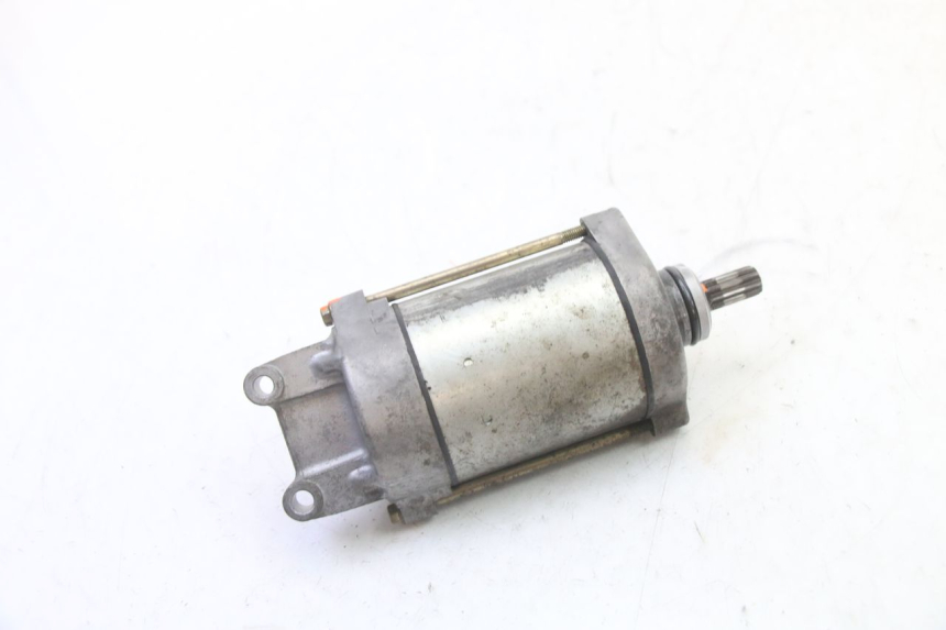 photo de STARTER HONDA CBR RR FIREBLADE 900 (1992 - 1994) - Details der Befestigungspunkte