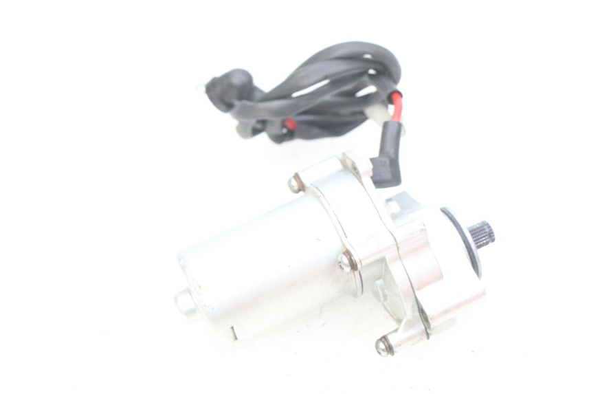 photo de STARTER TNT MOTOR CITY 50 (2007 - 2018) - Alternative Perspektive