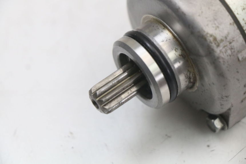 photo de ANLASSER HONDA CRF R 250 (2020 - 2021) - Detailansicht des Bauteils