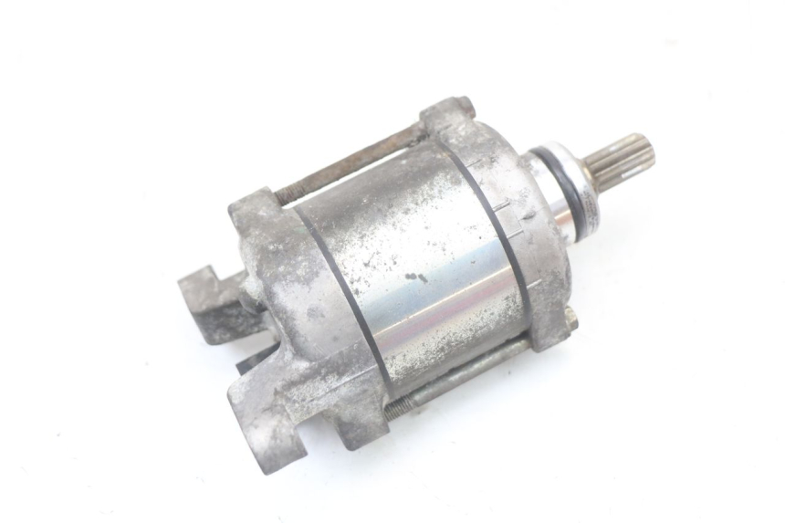 photo de ANLASSER HONDA FES S-WING SWING 125 (2007 - 2015) - Technische Nahaufnahme