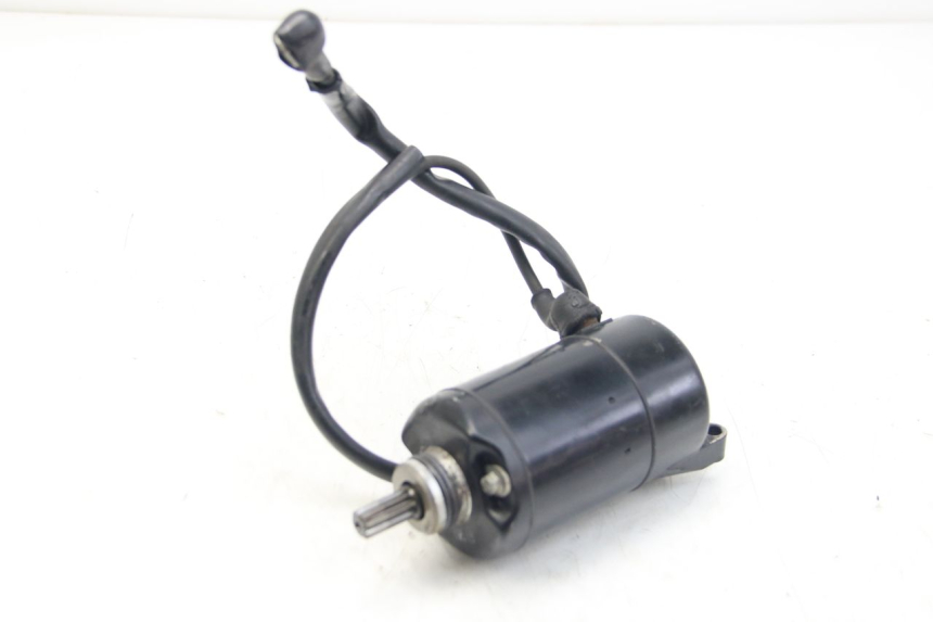 photo de STARTER YAMAHA FZS FAZER 600 (2001 - 2003) - Hauptansicht