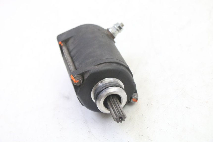 photo de ANLASSER BMW G310 R 310 (2016 - 2020) - Details der Befestigungspunkte