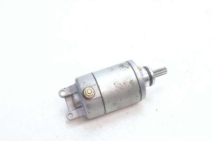 photo de ANLASSER SUZUKI GSR 600 (2005 - 2012) - Alternative Perspektive