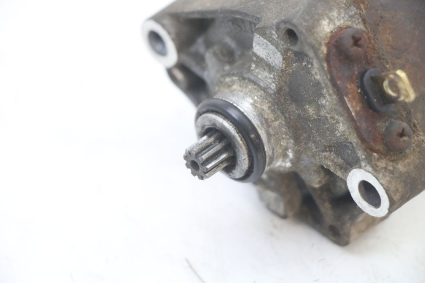 photo de STARTER HONDA SCV LEAD 100 (2003 - 2007) - Detailansicht des Bauteils