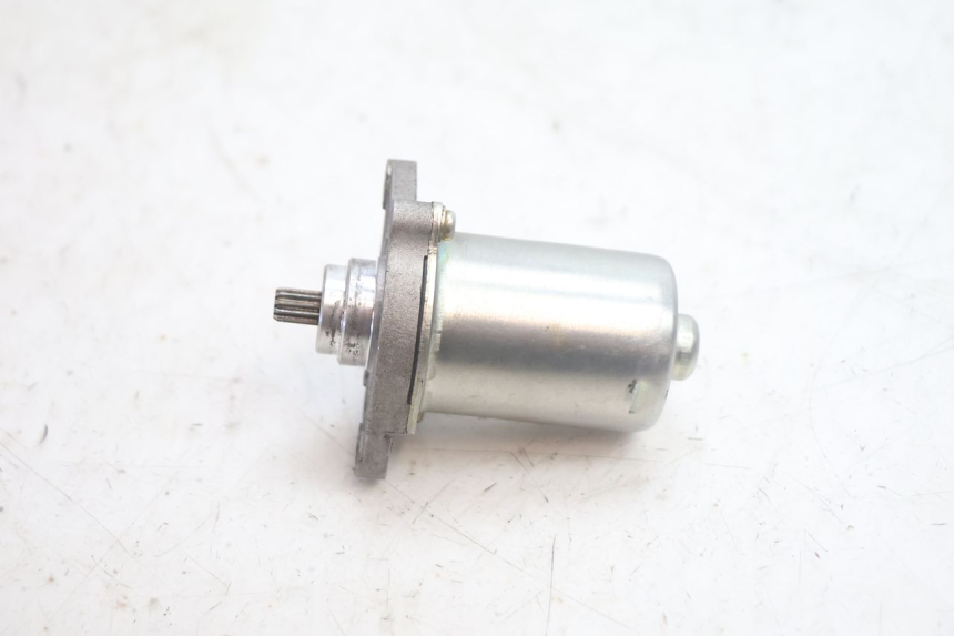 photo de STARTER PEUGEOT KISBEE 2T 50 (2010 - 2017) - Detailansicht des Bauteils