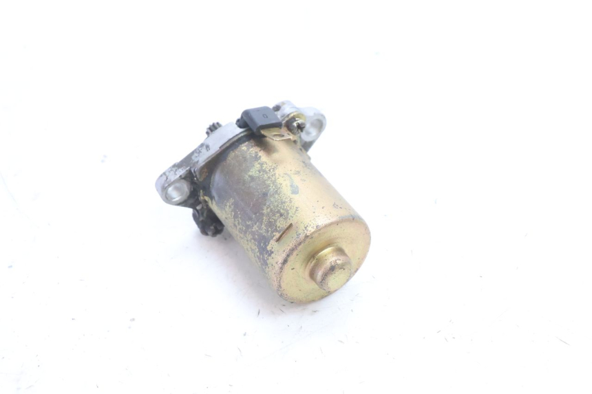 photo de STARTER PEUGEOT KISBEE 2T 50 (2010 - 2017) - Oberflächenzustand und Material
