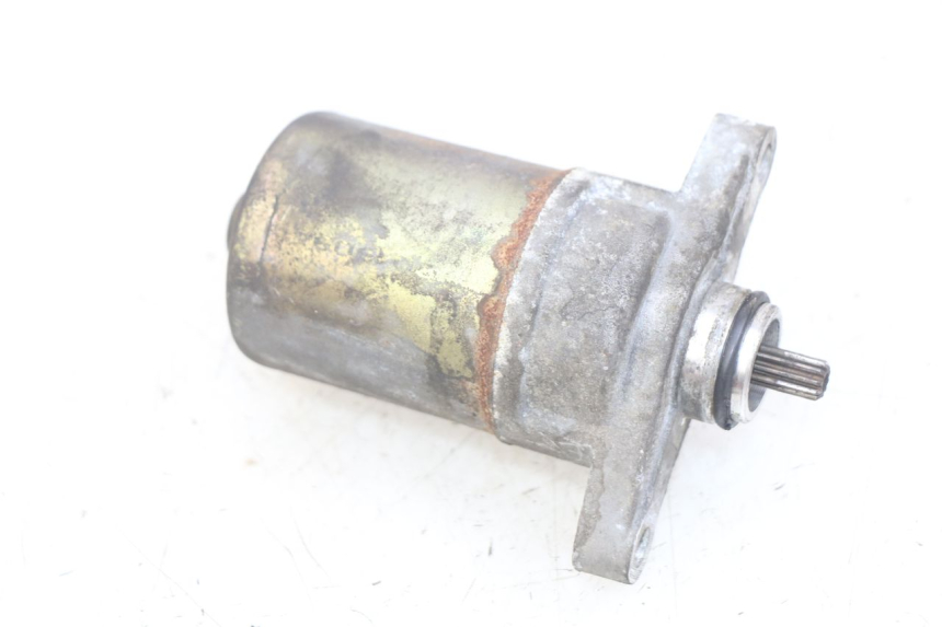 photo de STARTER PEUGEOT KISBEE 4T 50 (2018 - 2022) - Zoom auf Gebrauchszustand