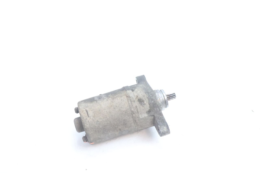 photo de STARTER PEUGEOT KISBEE 4T 50 (2010 - 2017) - Technische Nahaufnahme