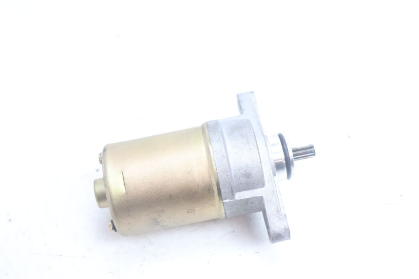 photo de STARTER PEUGEOT KISBEE 4T 50 (2010 - 2017) - Technische Nahaufnahme