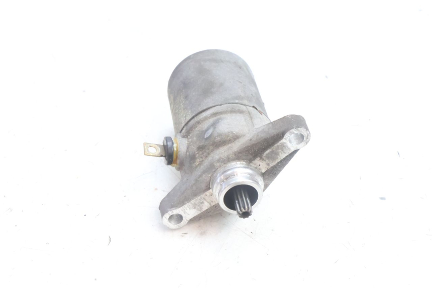 photo de STARTER PEUGEOT KISBEE 4T 50 (2010 - 2017) - Technische Nahaufnahme