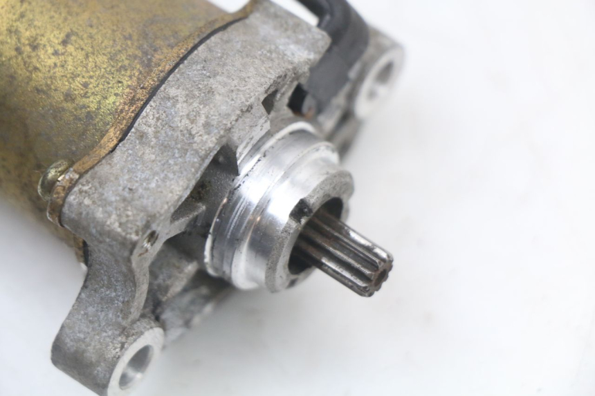 photo de ANLASSER PIAGGIO LIBERTY 4T 50 (2004 - 2008) - Detailansicht des Bauteils