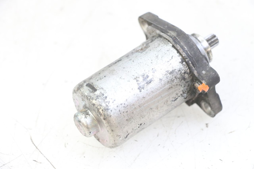 photo de STARTER PIAGGIO NEW TYPHOON 50 (2018 - 2021) - Zoom auf Gebrauchszustand