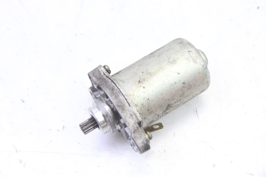 photo de STARTER PIAGGIO NEW TYPHOON 50 (2018 - 2021) - Alternative Perspektive