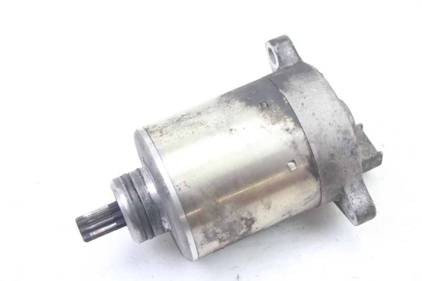 photo de STARTER PIAGGIO VESPA GRANTURISMO 125 (2003 - 2007) - Zoom auf Gebrauchszustand