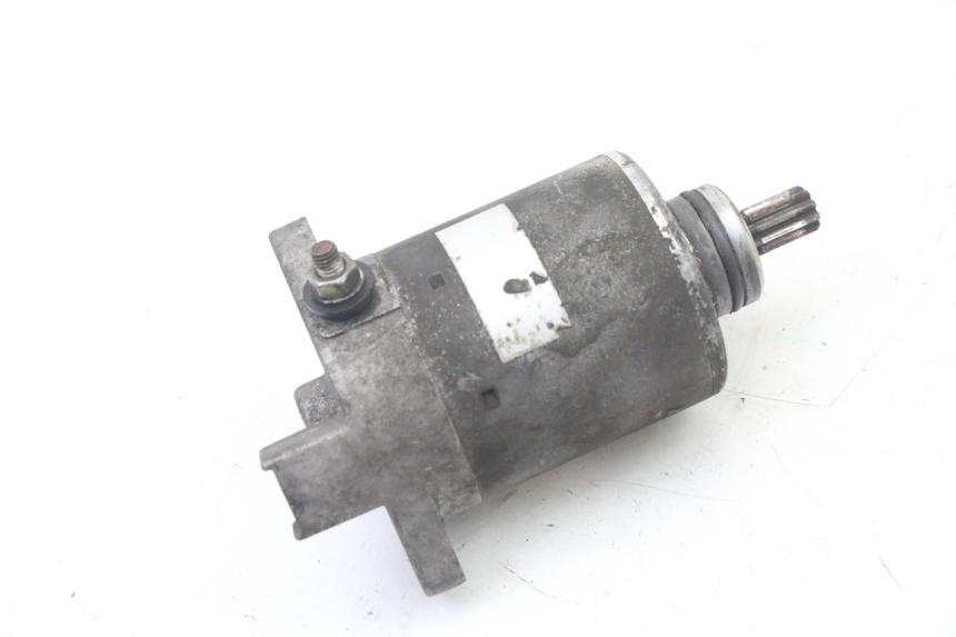 photo de STARTER PIAGGIO VESPA GRANTURISMO 125 (2003 - 2007) - Alternative Perspektive