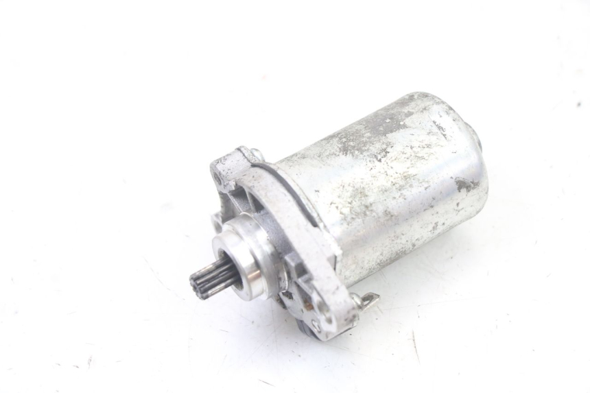 photo de STARTER PIAGGIO VESPA S 2T 50 (2007 - 2014) - Zoom auf Gebrauchszustand