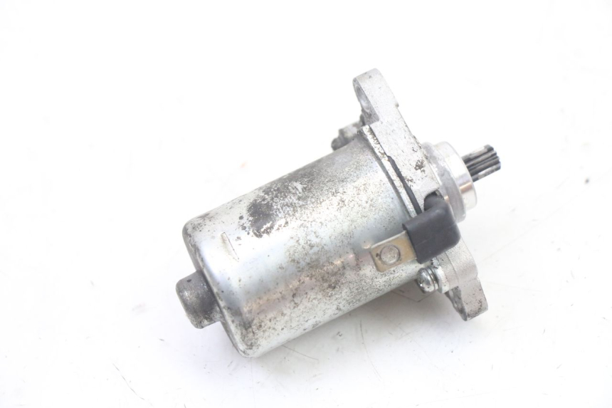 photo de STARTER PIAGGIO VESPA S 2T 50 (2007 - 2014) - Alternative Perspektive