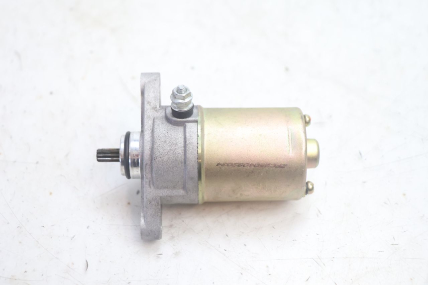 photo de ANLASSER JM MOTORS R-MAX TECH 50 (2024 - 2026) - Hauptansicht