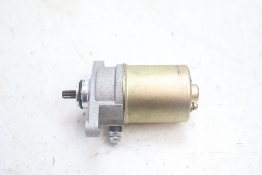photo de ANLASSER JM MOTORS R-MAX TECH 50 (2024 - 2026) - Zoom auf Gebrauchszustand