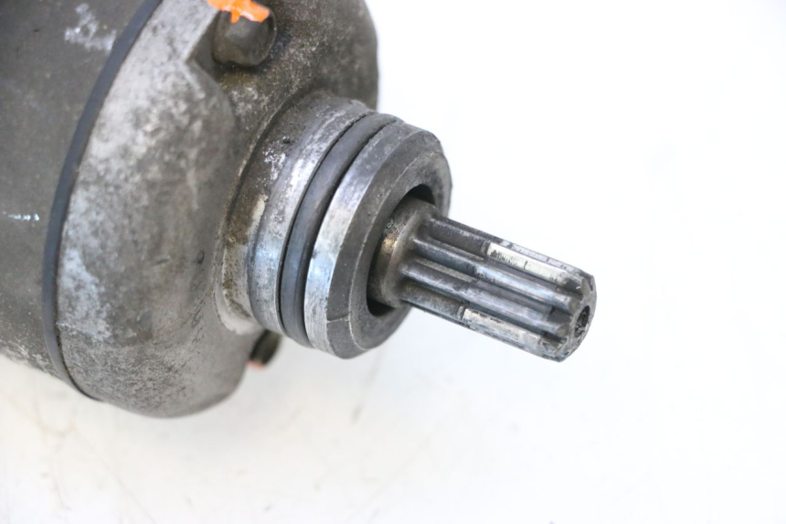 photo de STARTER PEUGEOT SATELIS COMPRESSOR K15 125 (2006 - 2009) - Alternative Perspektive