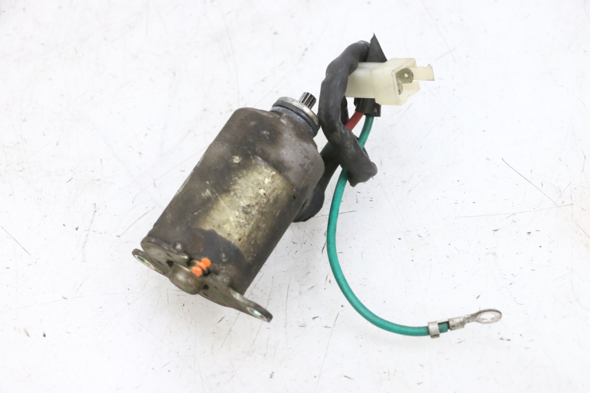 photo de ANLASSER PEUGEOT SPEEDFIGHT 4 4T EFI 50 (2021 - 2025) - Oberflächenzustand und Material