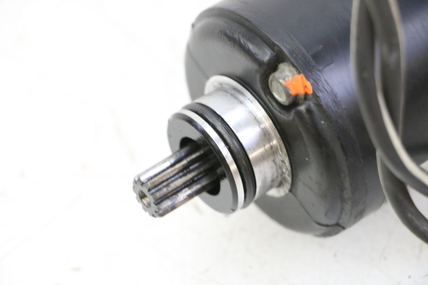 photo de ANLASSER TRIUMPH SPRINT 900 (1995 - 1998) - Gesamtansicht des Produkts