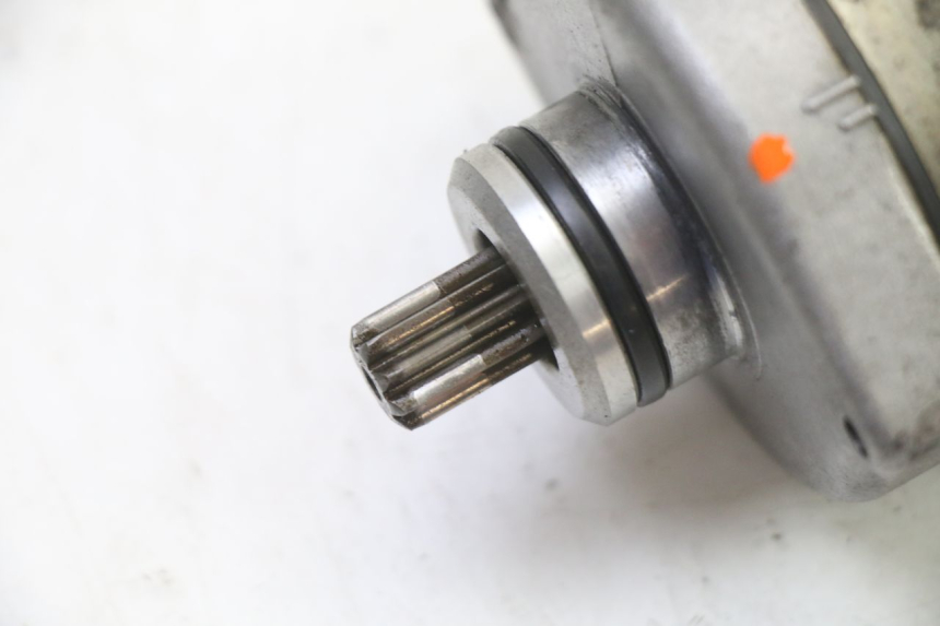 photo de ANLASSER HONDA ST PAN EUROPEAN 1300 (2002 - 2013) - Zoom auf Gebrauchszustand