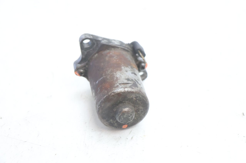 photo de ANLASSER PEUGEOT TREKKER TKR 50 (2005 - 2014) - Details der Befestigungspunkte