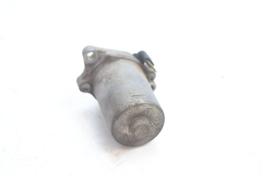 photo de STARTER PEUGEOT TREKKER 50 (1995 - 2004) - Details der Befestigungspunkte