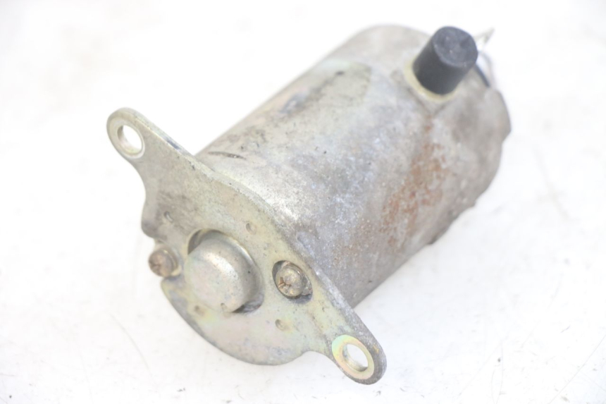 photo de STARTER PEUGEOT TWEET 4T 50 (2014 - 2019) - Zoom auf Gebrauchszustand