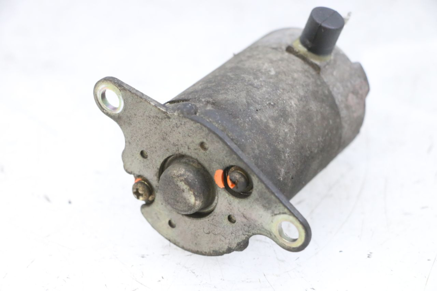 photo de ANLASSER PEUGEOT TWEET PRO EFI 4T 50 (2021 - 2022) - Alternative Perspektive