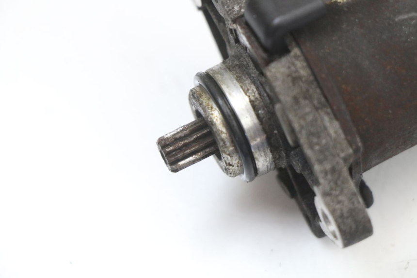 photo de STARTER PIAGGIO VESPA LX 2T 50 (2005 - 2013) - Zoom auf Gebrauchszustand