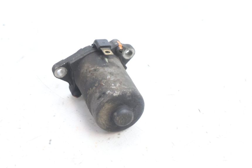 photo de STARTER PIAGGIO VESPA S 2T 50 (2007 - 2014) - Details der Befestigungspunkte