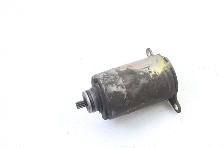 photo de STARTER PEUGEOT VIVACITY NEW 4T 50 (2008 - 2017) - Zoom auf Gebrauchszustand