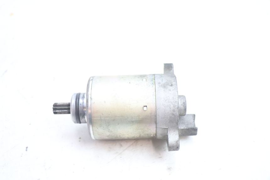 photo de ANLASSER PIAGGIO X8 STREET 125 (2006 - 2007) - Alternative Perspektive