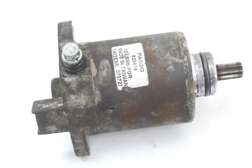 photo de STARTER PIAGGIO XEVO - X EVO 125 (2007 - 2017) - Hauptansicht