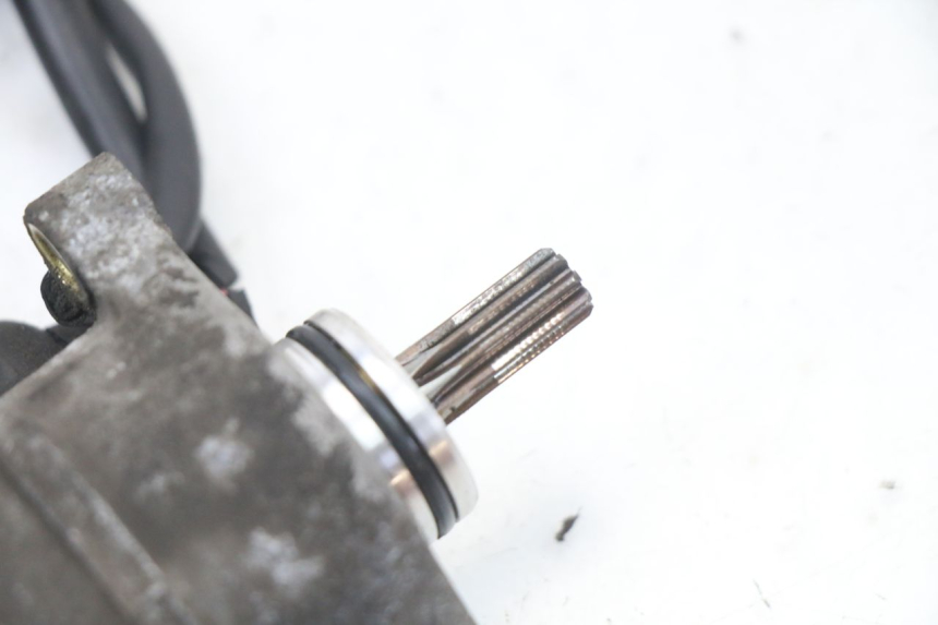 photo de STARTER YAMAHA NEOS NEO'S 4T 50 (2008 - 2016) - Details der Befestigungspunkte