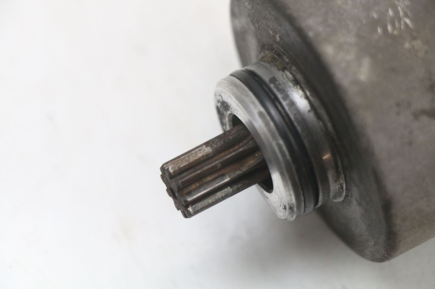 photo de STARTER YAMAHA YP MAJESTY 125 (2002 - 2006) - Detailansicht des Bauteils