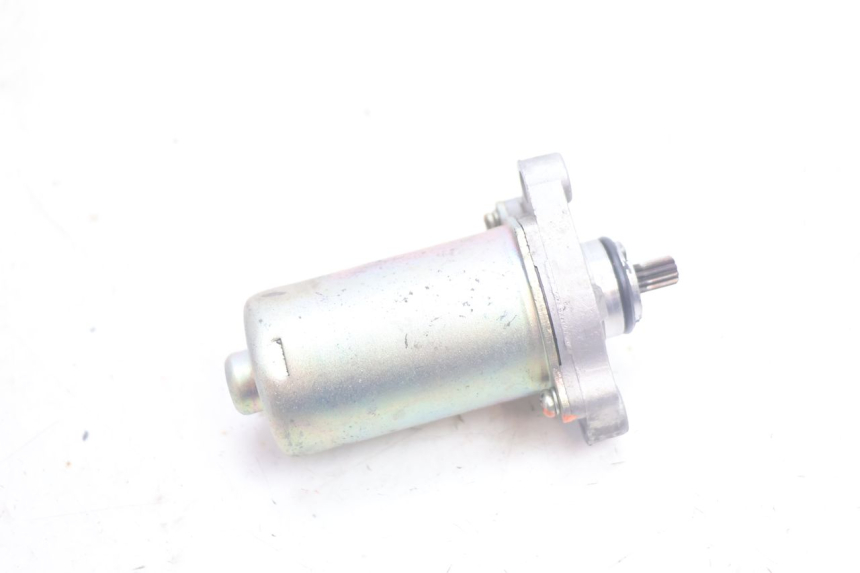 photo de ANLASSER PIAGGIO ZIP IGET 4T 50 (2021 - 2023) - Alternative Perspektive