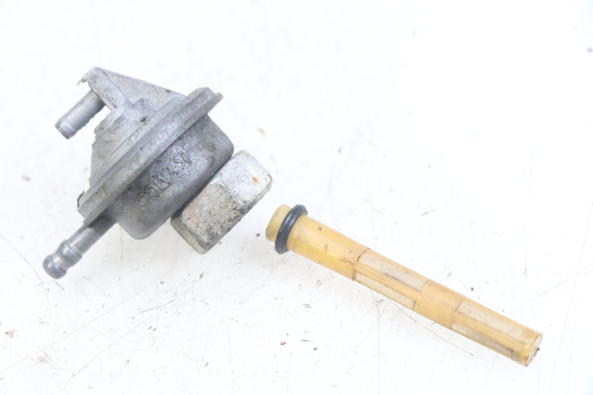 photo de TANKUNTERDRUCK KYMCO AGILITY 4T 50 (2005 - 2018) - Zoom auf Gebrauchszustand