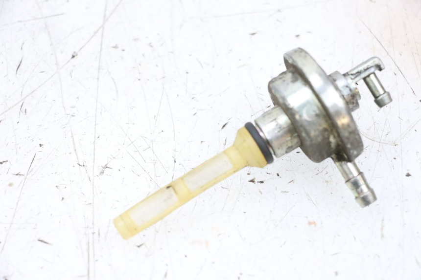 photo de TANK VENTIL MBK BOOSTER SPIRIT NAKED 50 (2004 - 2017) - Zoom auf Gebrauchszustand